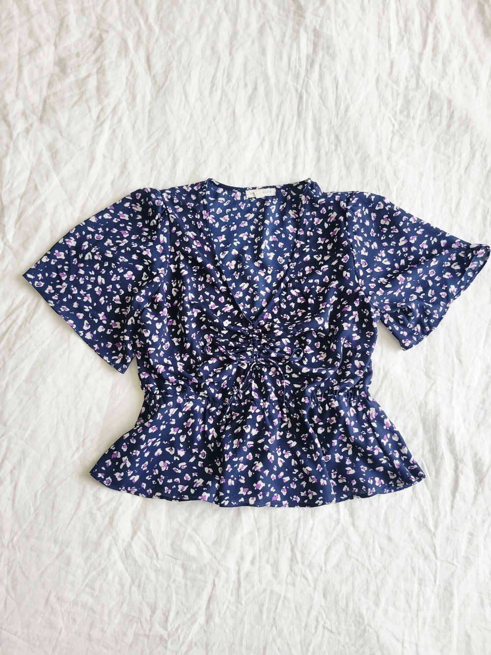 Socialite Navy Leopard Print Cinch Front Top L